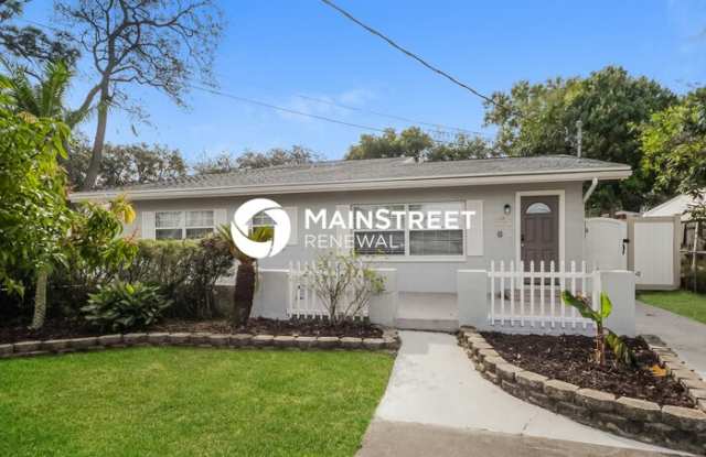 604 Prairie Lake Drive