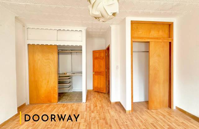982 Bedford Ave