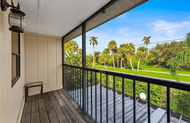 1871 NE Media Avenue