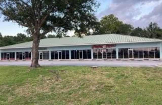 4381 S Ferdon Boulevard unit: 6 & 7