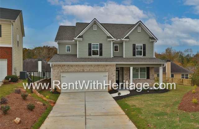 Amazing 5 Bedroom/ 3 Bath Home in Sweetwater, a Swim Tennis Community/ Attention to Detail / Great Location