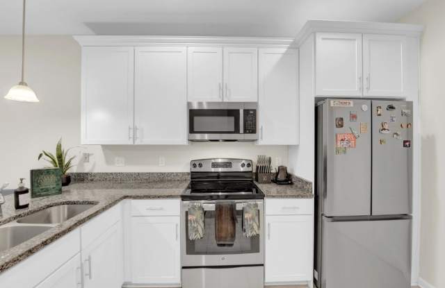 11287 Estancia Villa Circle#1205