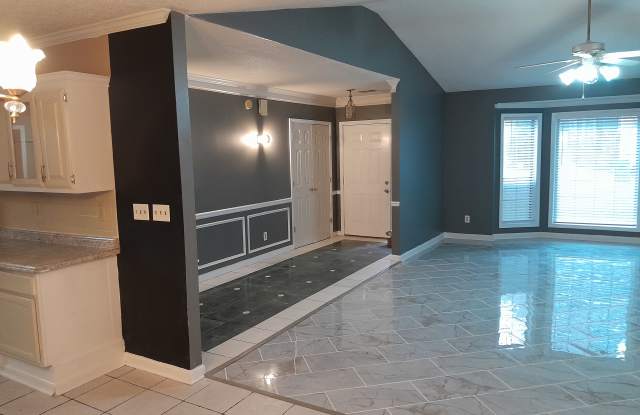 Photo of 6528 Battery Point