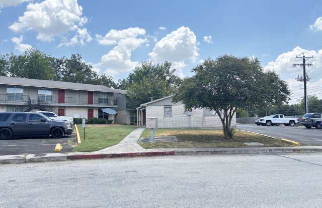 5603 Bienville unit: E-7