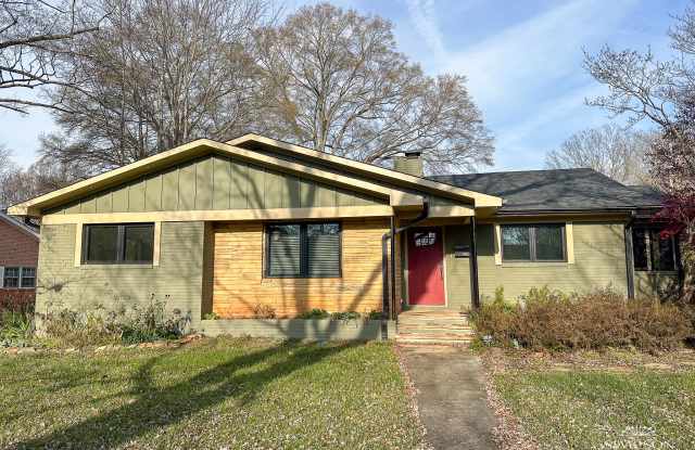 Photo of 1943 Townsend Avenue