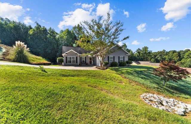 126 Cove View Ct - 126 Cove View Court, Seneca, SC 29678