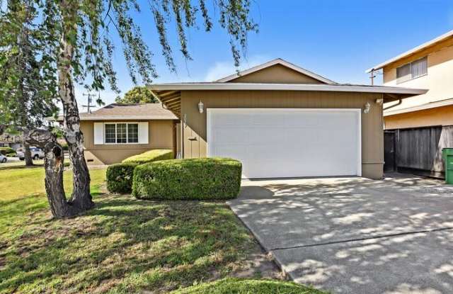 2079 Trafalgar Avenue - 2079 Trafalgar Avenue, Hayward, CA 94545