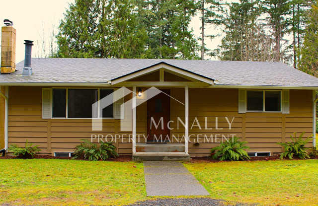 Freshly Updated 4BR Home w/ Finished Basement, New Appliances & RV/Boat Parking