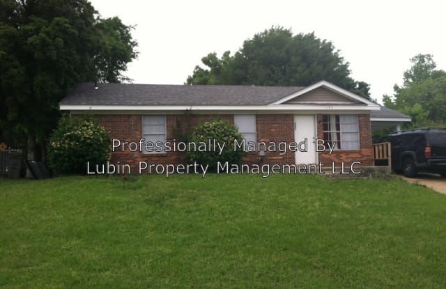 1194 Deer Trail Ln - 1194 Deer Trail Lane, Memphis, TN 38109