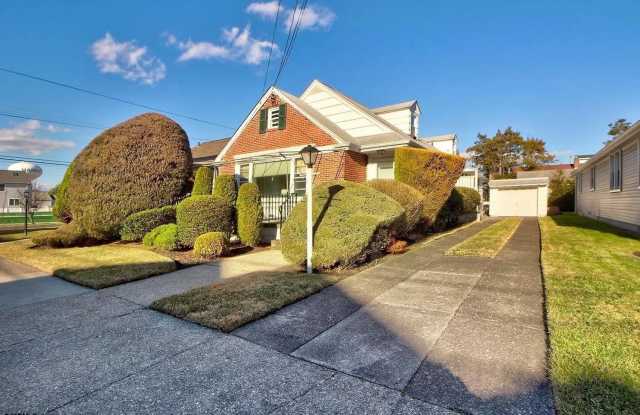 33 N Gladstone Ave