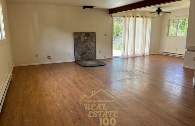 2538 Northeast 33rd Street