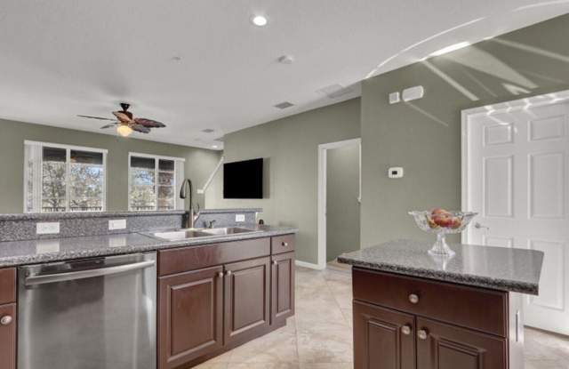 136 Regions Way, Jupiter, FL 33458