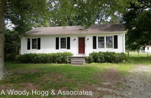 8383 Meadowbridge Rd - 8383 Meadowbridge Road, Mechanicsville, VA 23111