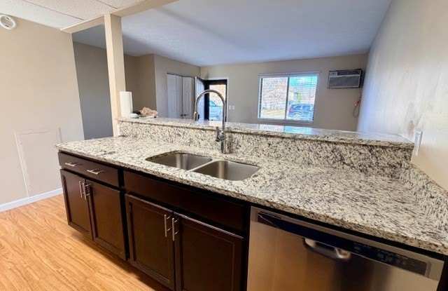 1360 Melanie unit: 5