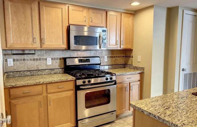 1201 N GARFIELD Street unit: 703