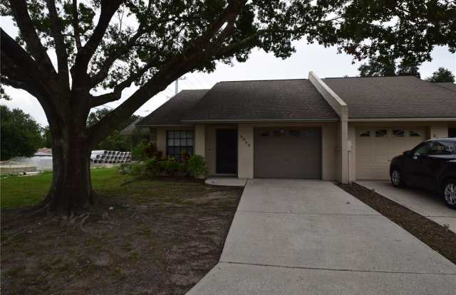 5002 FAIRFIELD DRIVE