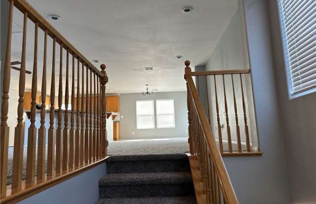 10039 Mystic Lake Avenue