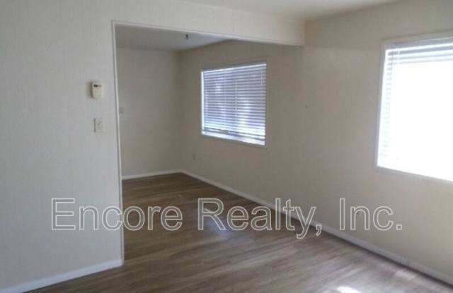 129 Jefferson Unit A