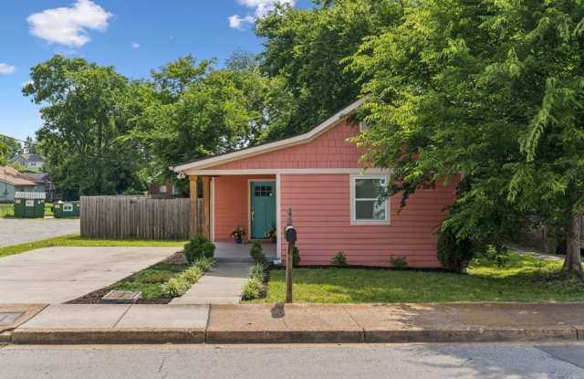 North Nashville Bungalow