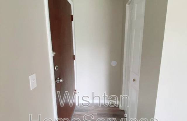 218 N Charleston Blvd