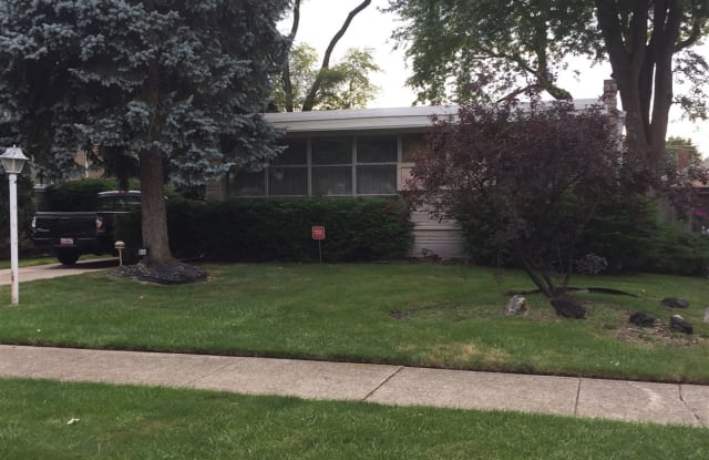 1634 Downing - 1634 Downing Avenue, Westchester, IL 60154