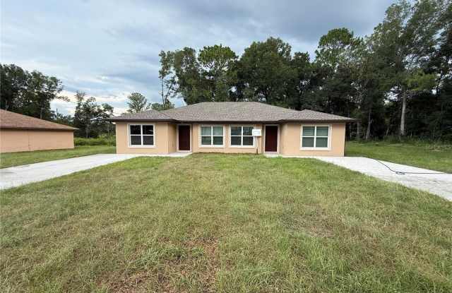 Photo of 3843 NE 41 STREET