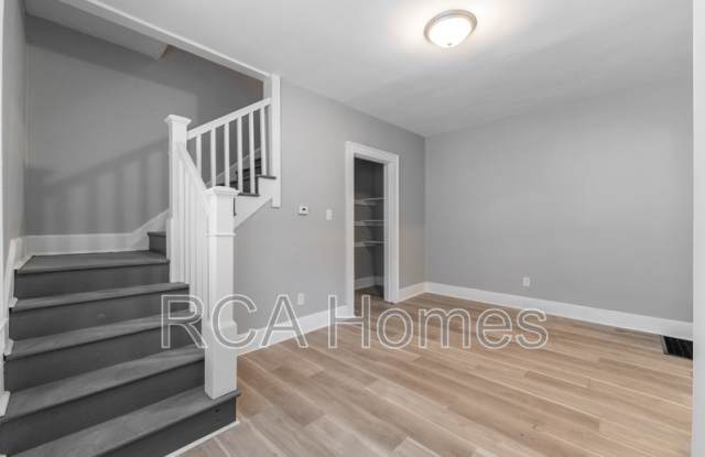 1115 North Oxford Street