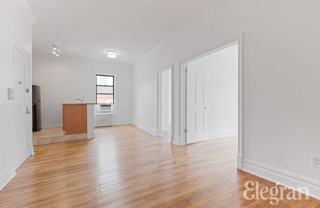 300 E 76th Street - 300 East 76th Street, New York City, NY 10021