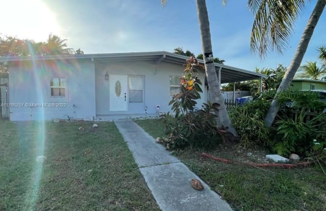 4051 NE 15th Ter - 4051 Northeast 15th Terrace, Pompano Beach, FL 33064