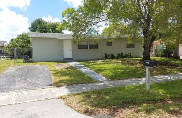 30245 SW 158th Ct - 30245 Southwest 158th Court, Leisure City, FL 33033