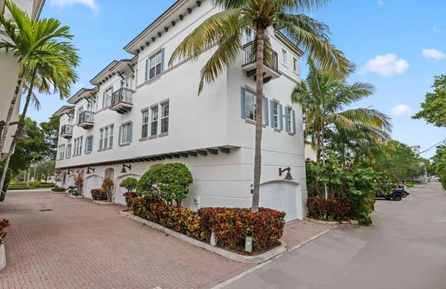 285 SE 6th Avenue