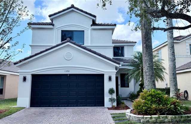 1392 Canary Island Drive