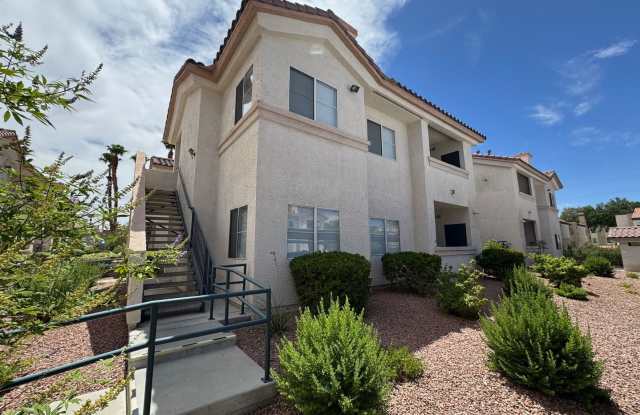 Photo of **BEAUTIFUL 3 BEDROOM, 2 BATHROOM DOWNSTAIRS UNIT LOCATED IN A GATED COMMUNITY!
