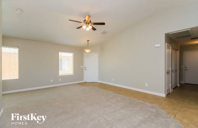 6390 East Lush Vista View