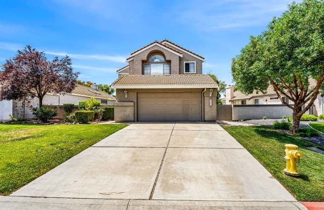 FANTASTIC GOLF COURSE LOCATION IN DISCOVERY BAY!