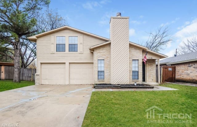 719 Cornfield Drive - 719 Cornfield Drive, Arlington, TX 76017