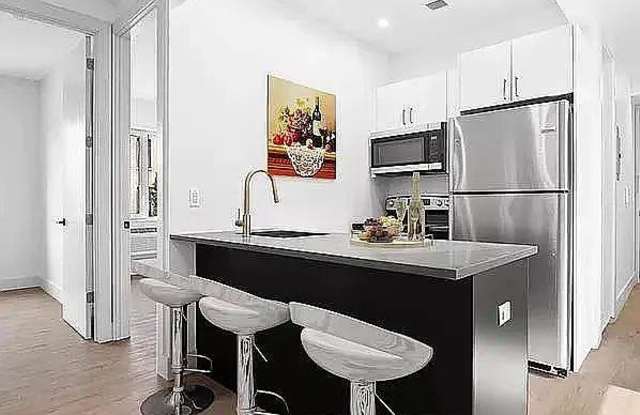 22 East 212th Street