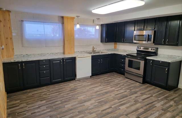 435 Kiesel Avenue