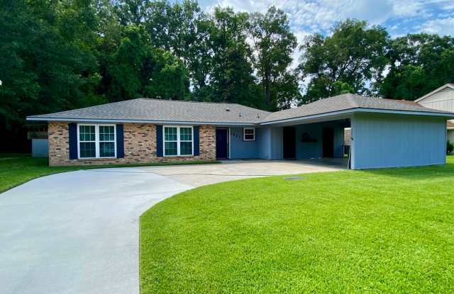 Quite Peaceful Home with Large Yard