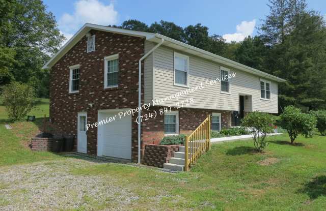 Photo of 511 Upper Service Road (Hookstown)