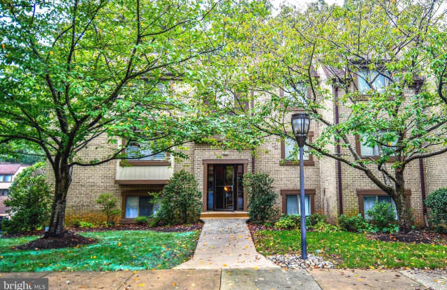 Photo of 1672 PARKCREST Circle unit: 300