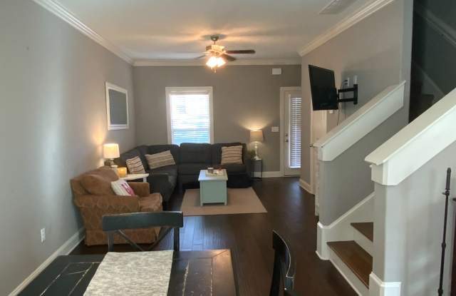 4 Bedroom 4 Bath Condo in Oxford Mississippi