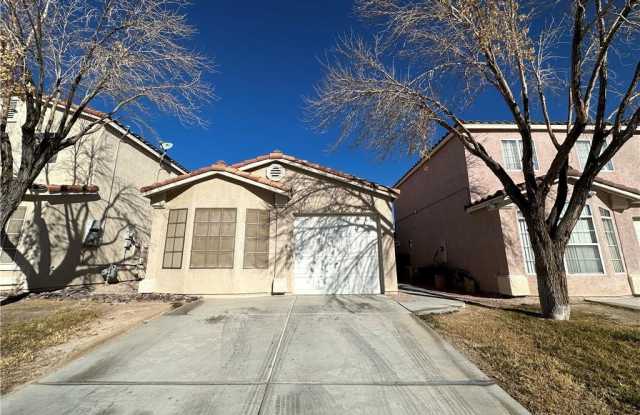 5892 Chisolm Trail - 5892 Chisolm Trail, Spring Valley, NV 89118