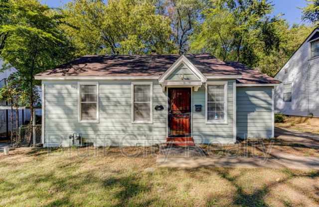 Photo of 819 Watson Street