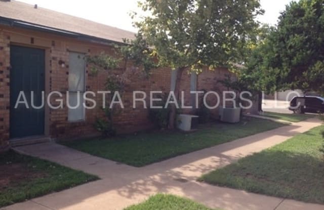 233 North Jefferson Street - 233 N Jefferson Dr, Abilene, TX 79603