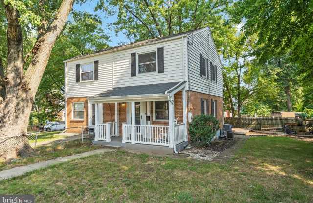 2406 HUNTINGTON AVENUE - 2406 Huntington Avenue, Huntington, VA 22303