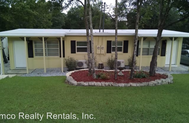 162 Highland Avenue - 162 Highland St, Valparaiso, FL 32580