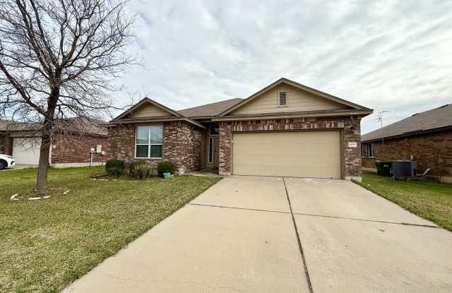 Spacious 4-Bedroom Home on Quiet Cul-de-Sac