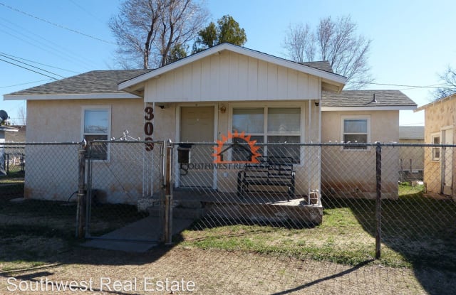 309 W. 11th St. - 309 East 11th Street, Clovis, NM 88101