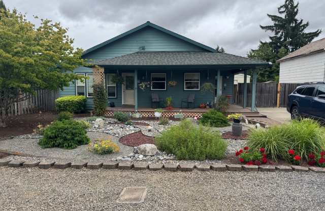 Photo of Large Lot Near Downtown Hillsboro